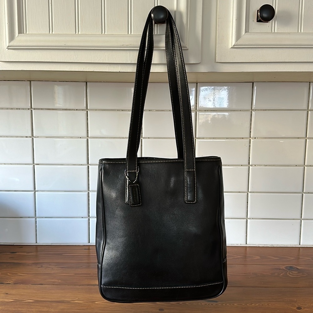 Coach Black Leather Hampton’s Slim Tote